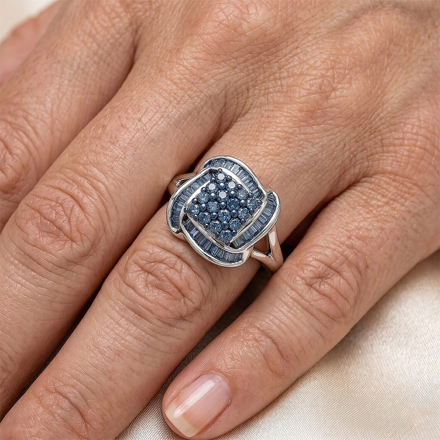 D'Joy Blue Diamond 0.50 ctw Ring in Rhodium Over Sterling Silver (Size 6.0)
