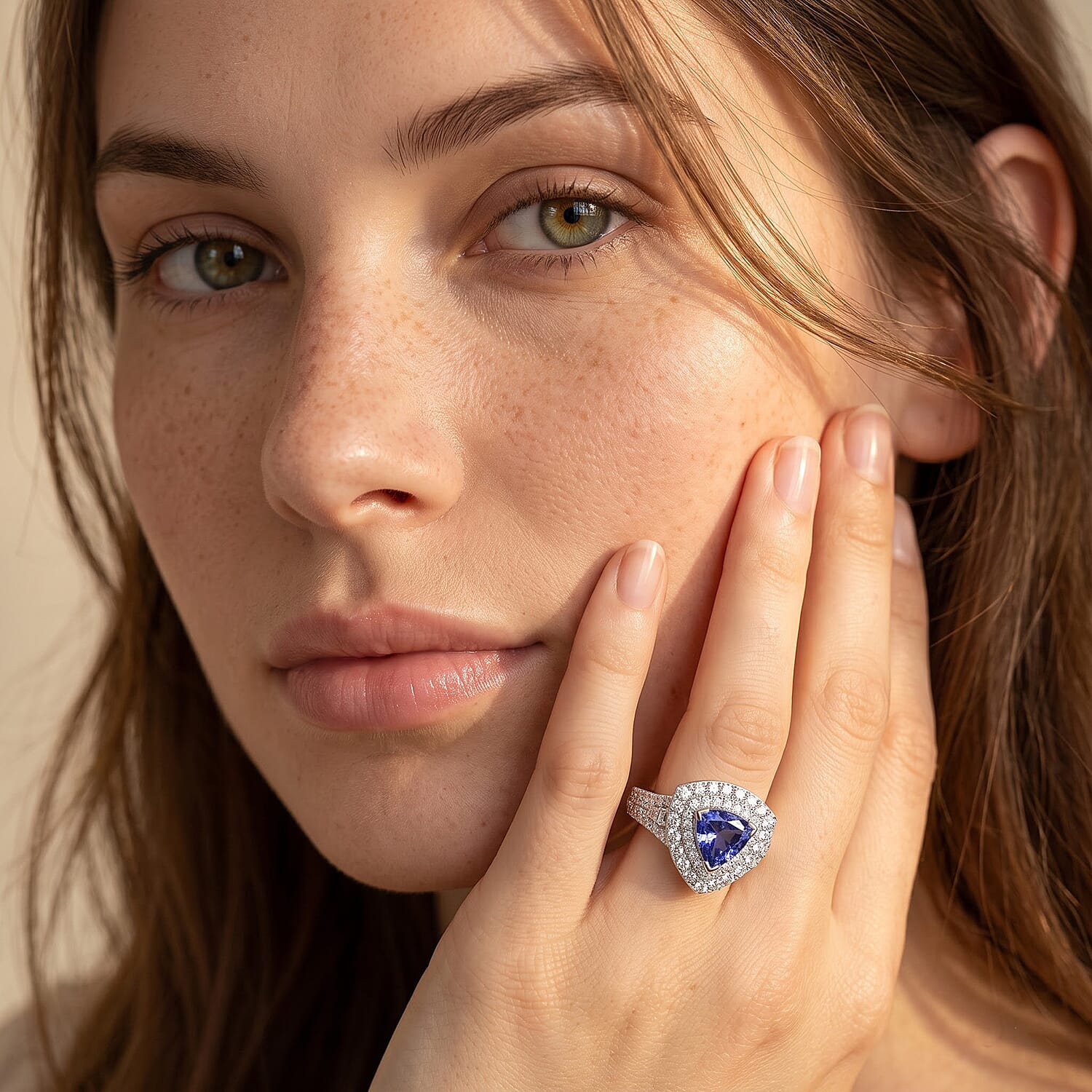 Certified & Appraised D'Joy Premium Tanzanite and Moissanite 2.00 ctw Ring in Rhodium Over Sterling Silver (Size 9.0)