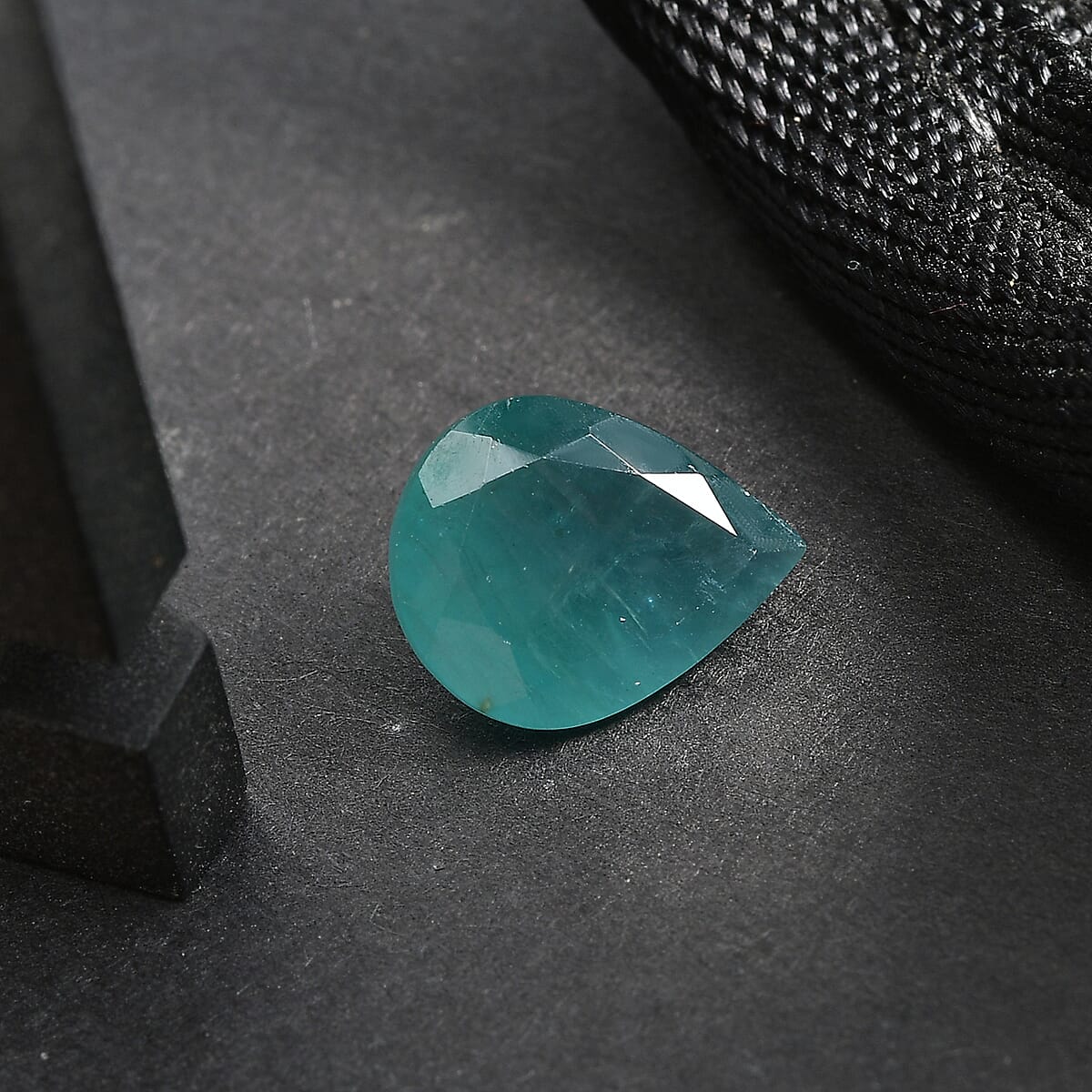 AA Grandidierite (Pear 10x8 mm) 1.98 ctw image number 1