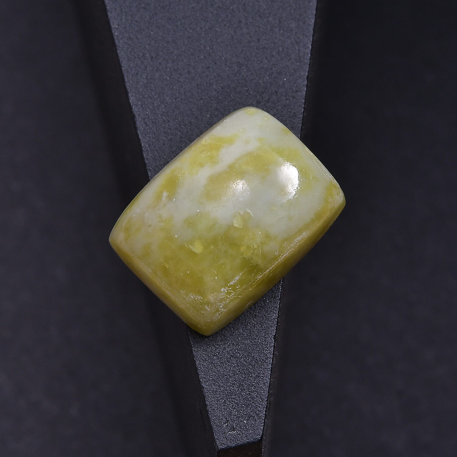 Connemara Marble (Cush 16x12 mm) 9.15 ctw