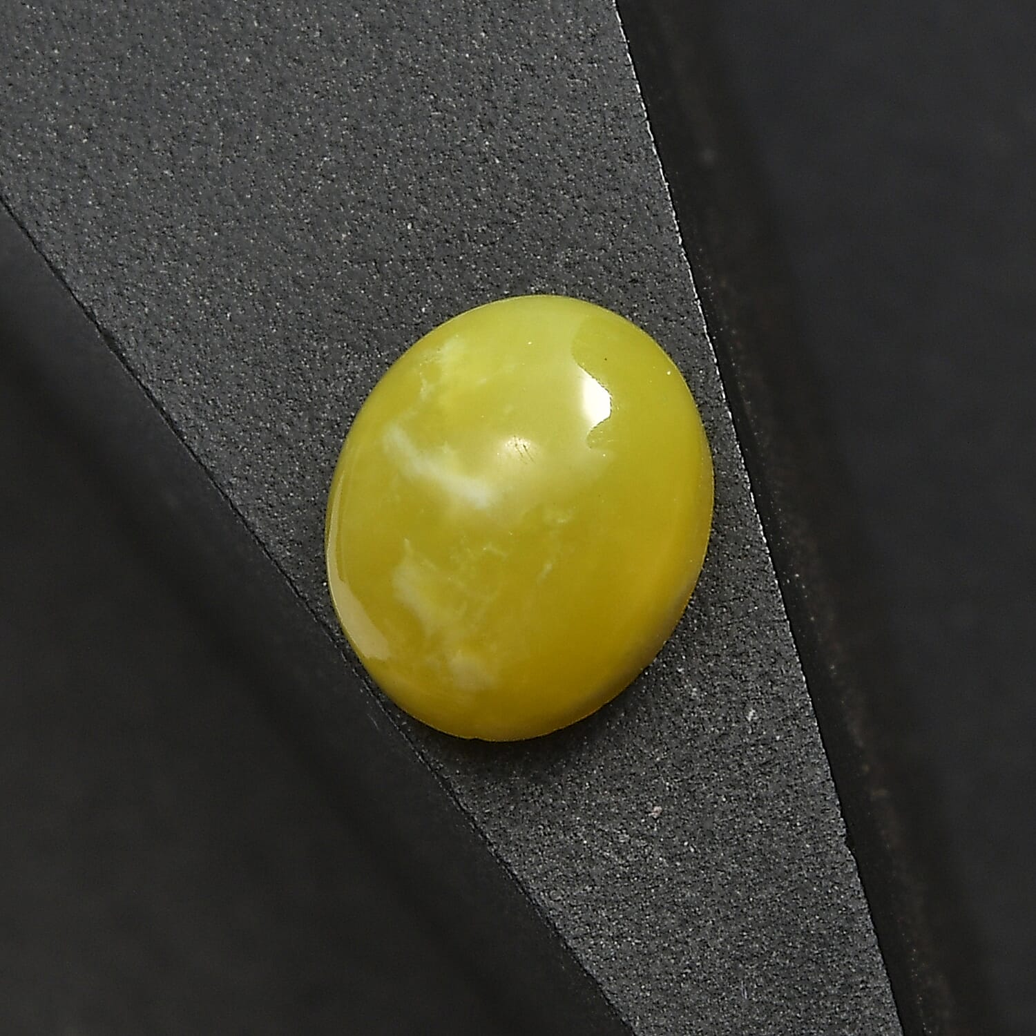 AA Connemara Marble (Ovl 10x8 mm) 2.51 ctw
