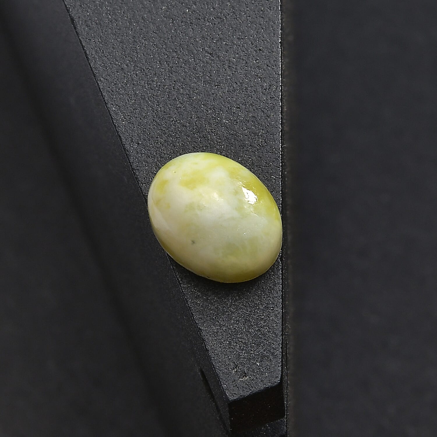 Connemara Marble (Ovl 9x7 mm) 1.80 ctw