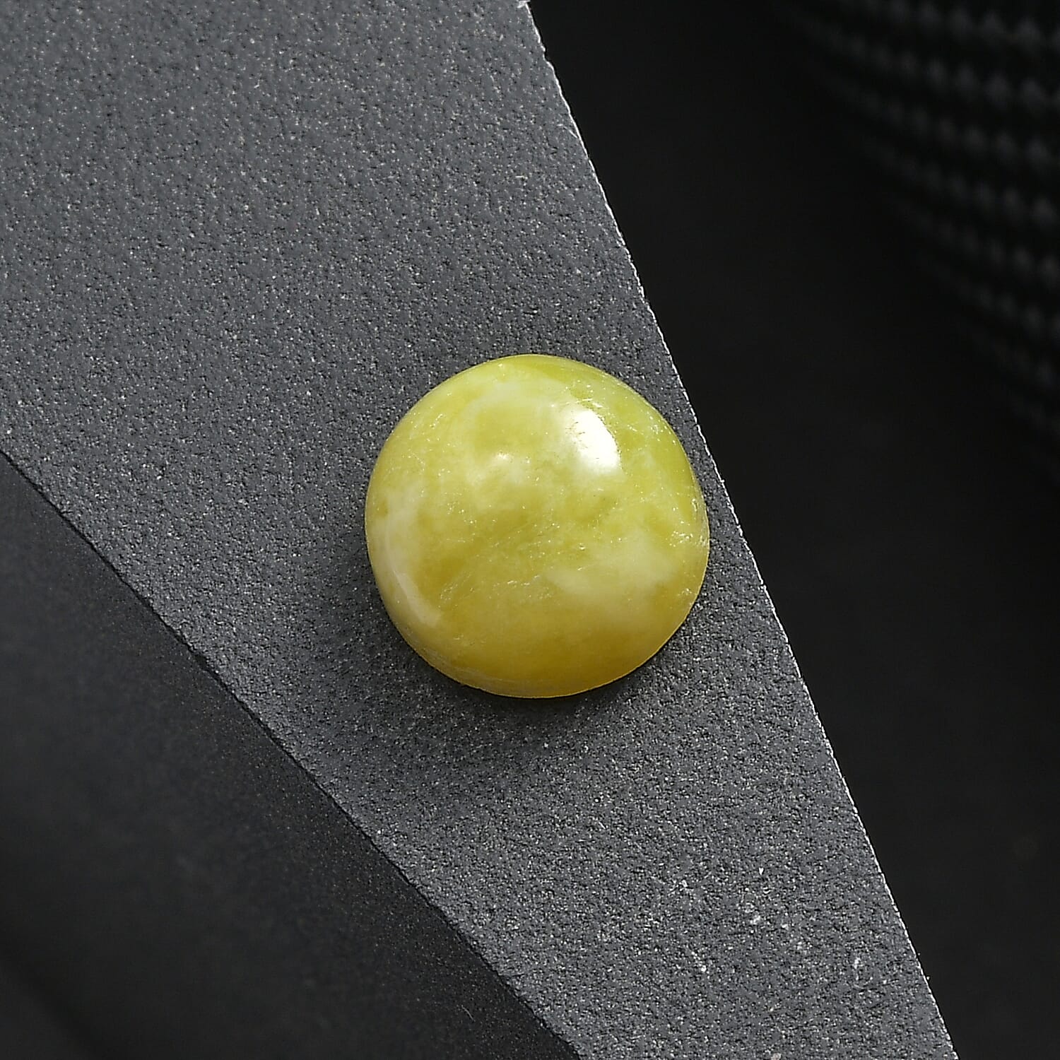 Connemara Marble (Rnd 8 mm) 1.85 ctw