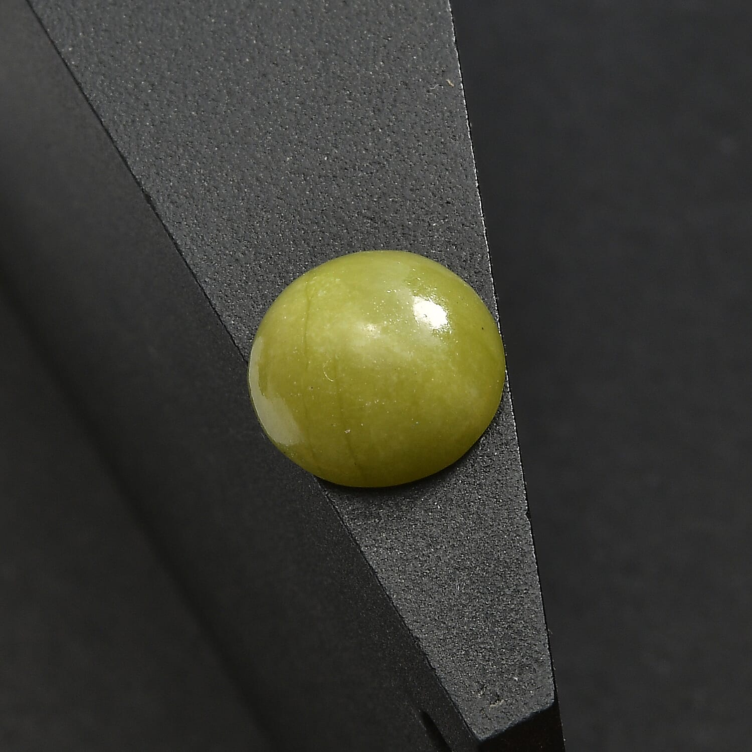 Connemara Marble (Rnd 10 mm) 3.05 ctw