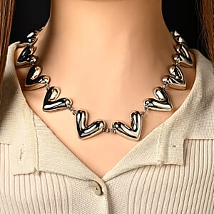 Chunky V-Link Chain Necklace in Silvertone 20-22 Inches