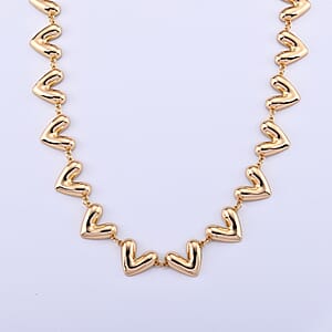 Chunky V-Link Chain Necklace in Goldtone 20-22 Inches