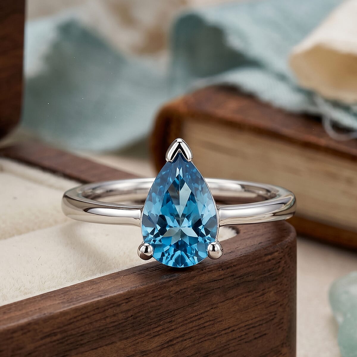 Luxuriant Lab Grown Blue Diamond (IR) SI 1.00 ctw Solitaire Ring in Rhodium Over Sterling Silver (Size 7.0) image number 1
