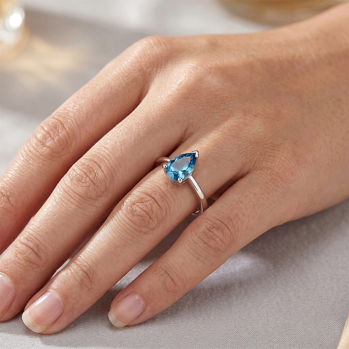 Luxuriant Lab Grown Blue Diamond (IR) SI 1.00 ctw Solitaire Ring in Rhodium Over Sterling Silver (Size 7.0) image number 2