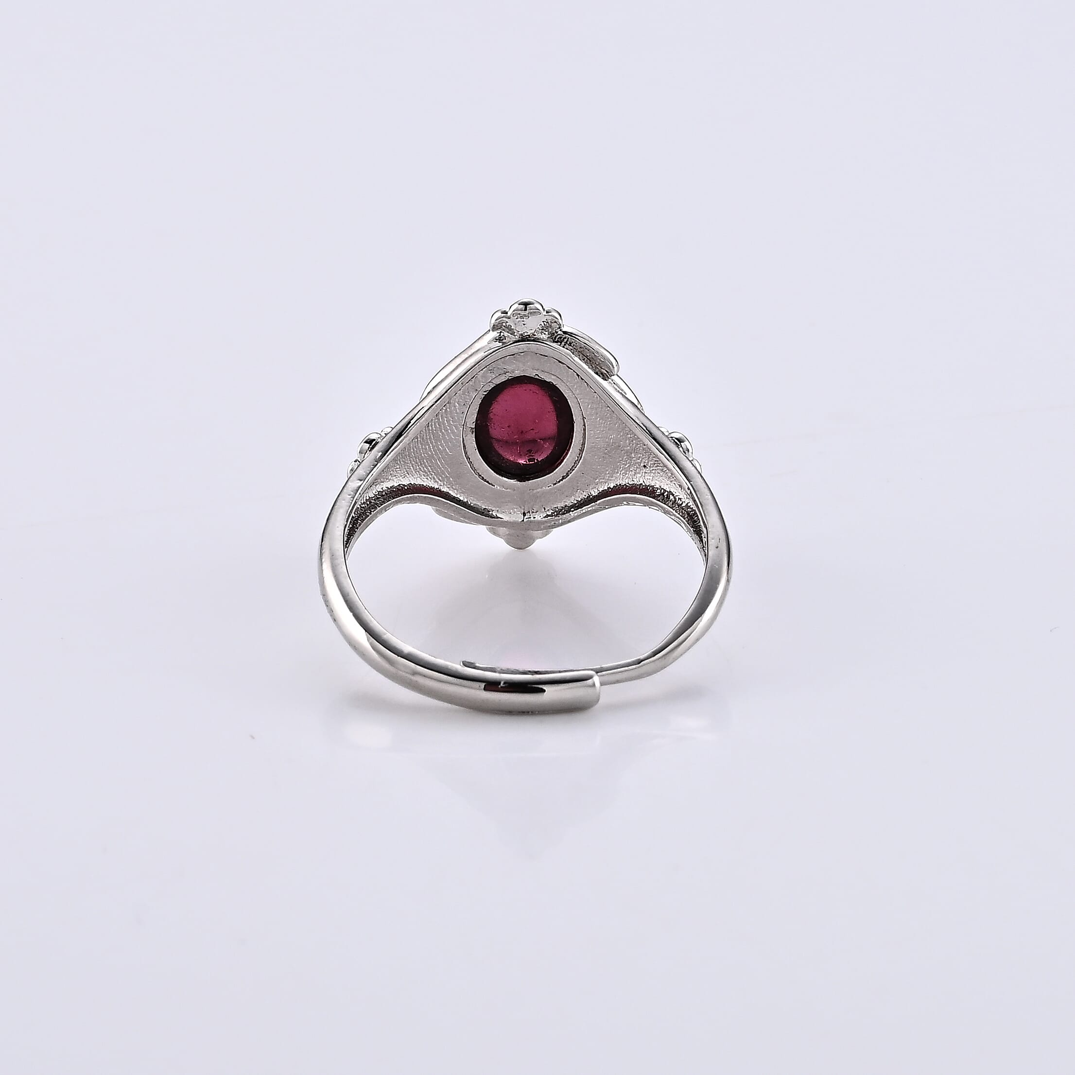 Orissa Rhodolite Garnet 3.00 ctw Ring in Silvertone (Adjustable)