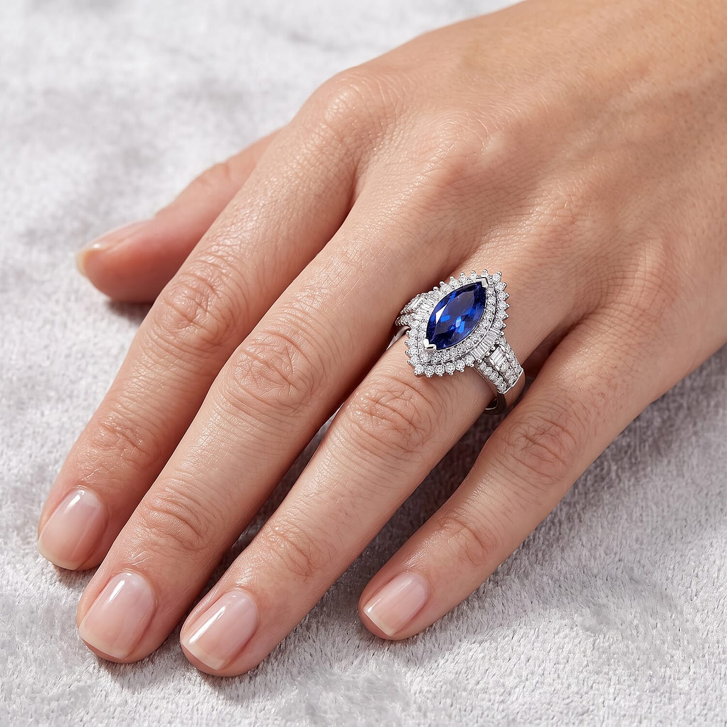 D'Joy Premium Tanzanite and Diamond 1.50 ctw Vintage Royal Crest Ring in Rhodium Over Sterling Silver (Size 6.0)