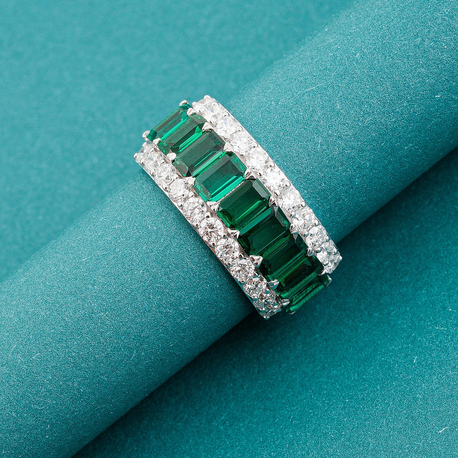 Lab Grown Emerald and Lab Grown Diamond SI1 3.10 ctw Ring in Sterling Silver (Size 6.0)