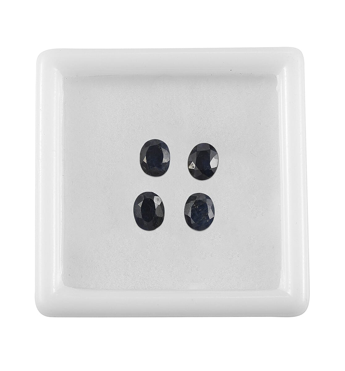 Midnight Sapphire (Ovl 5x4 mm) 2.06 ctw