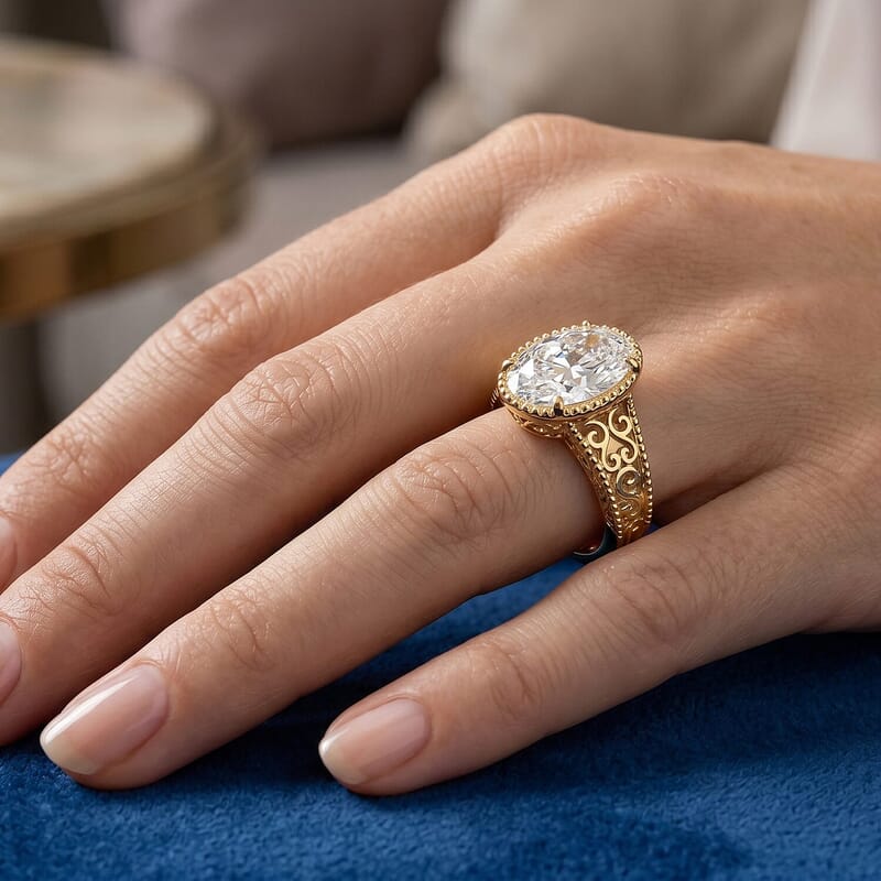 IGI Certified Luxuriant Lab Grown Diamond G VS 5.00 ctw Solitaire Ring in 14K Yellow Gold (Size 5.0)