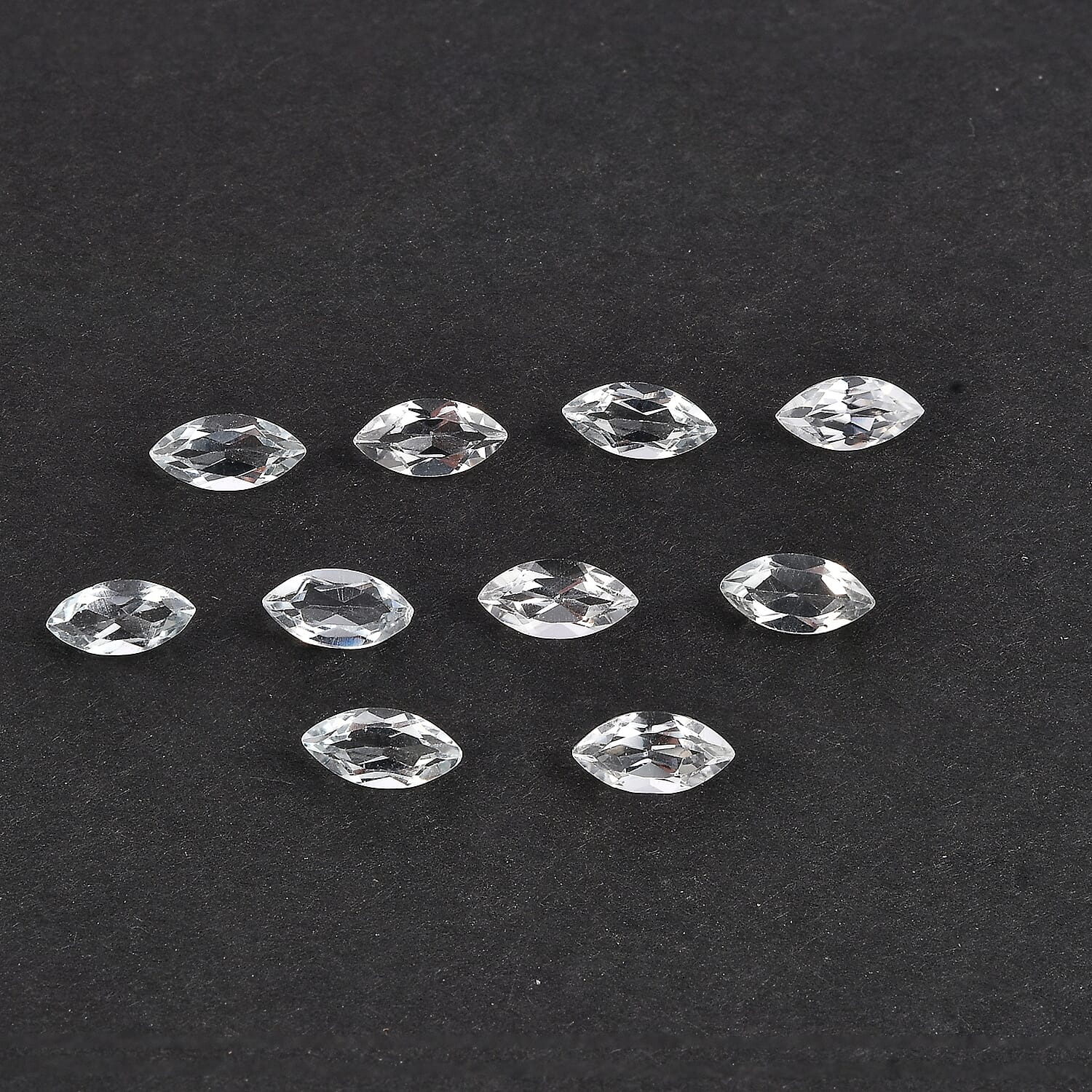 White Topaz (Mrq 7x3.5 mm) 4.58 ctw