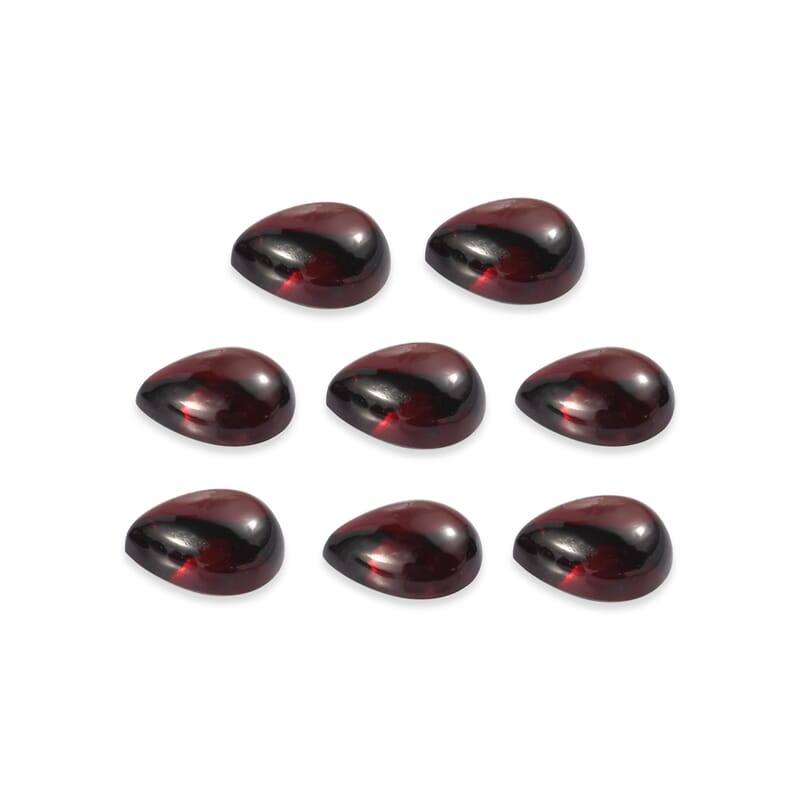 AA Mozambique Garnet (Pear 7x5 mm) 8.01 ctw