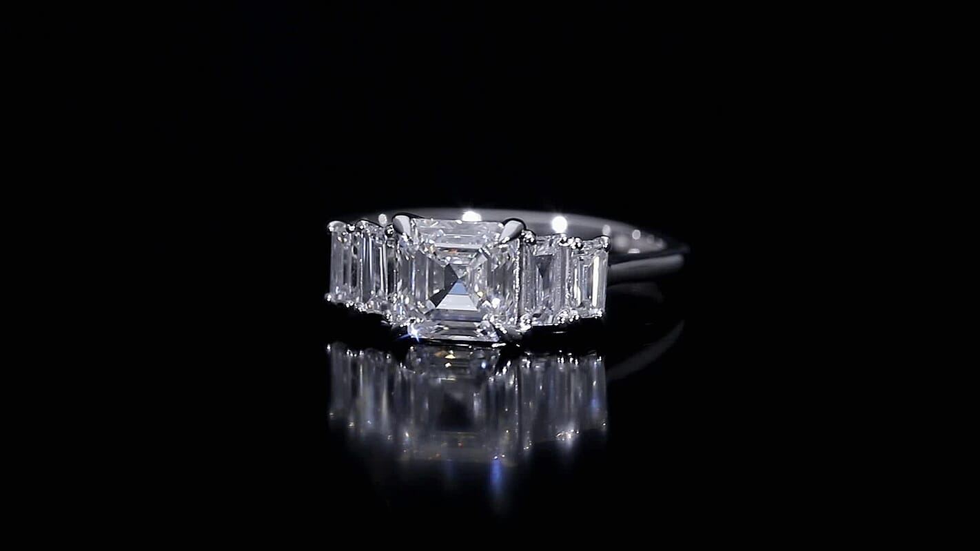 IGI Certified 10K White Gold Luxuriant Asscher Cut Lab Grown Diamond (VS) Royal Palace Radiance Ring (Size 6.0) 2.00 ctw