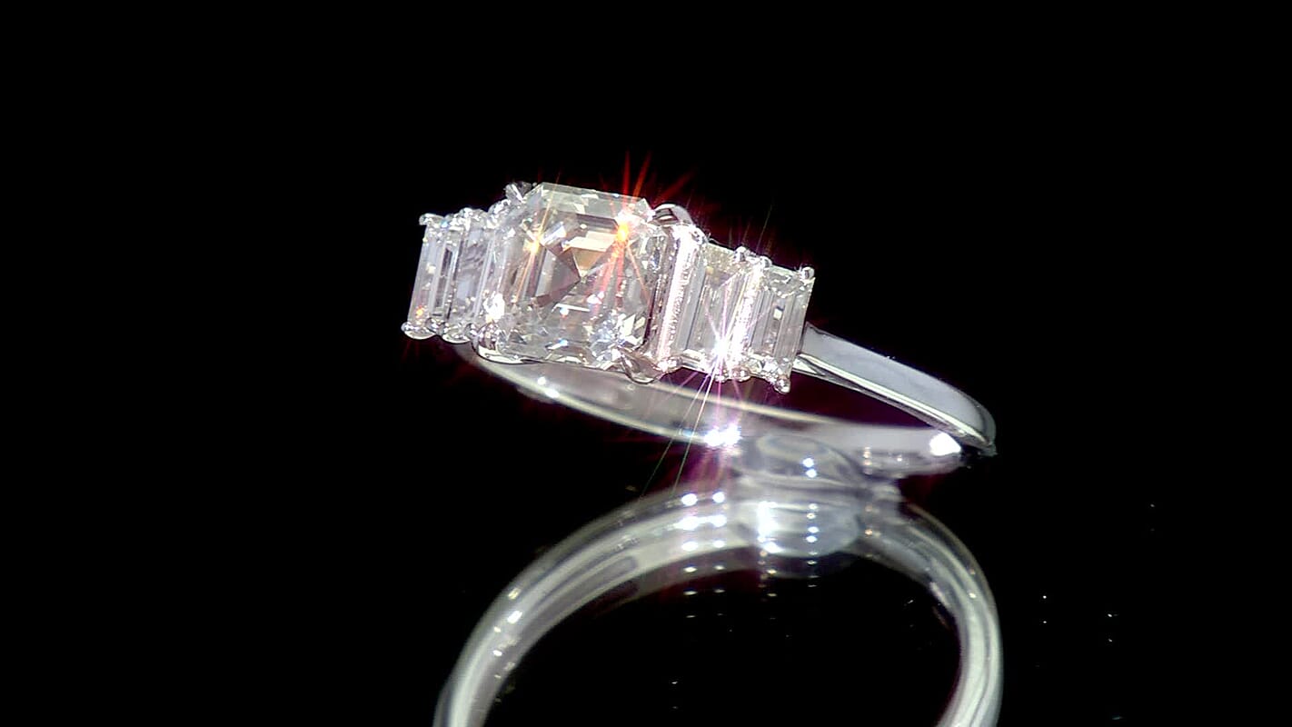 IGI Certified 10K White Gold Luxuriant Asscher Cut Lab Grown Diamond (VS) Royal Palace Radiance Ring (Size 6.0) 2.00 ctw