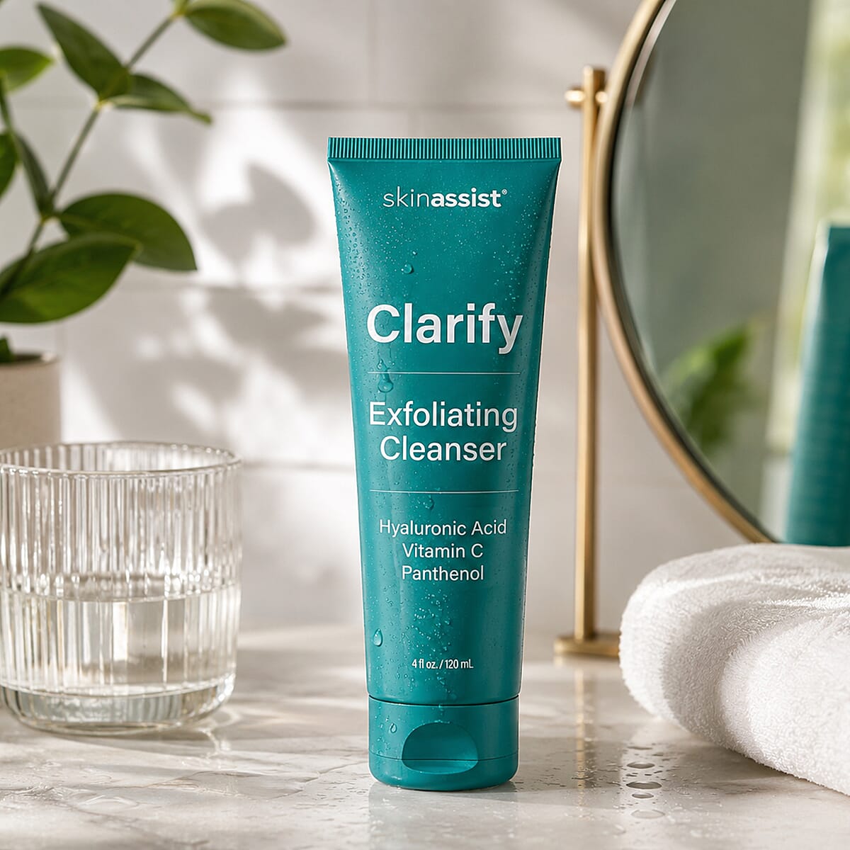 Skinassist Clarify Hydrating Exfoliating Cleanser with Hyaluronic Acid, Vitamin C, & Panthenol (4oz)
