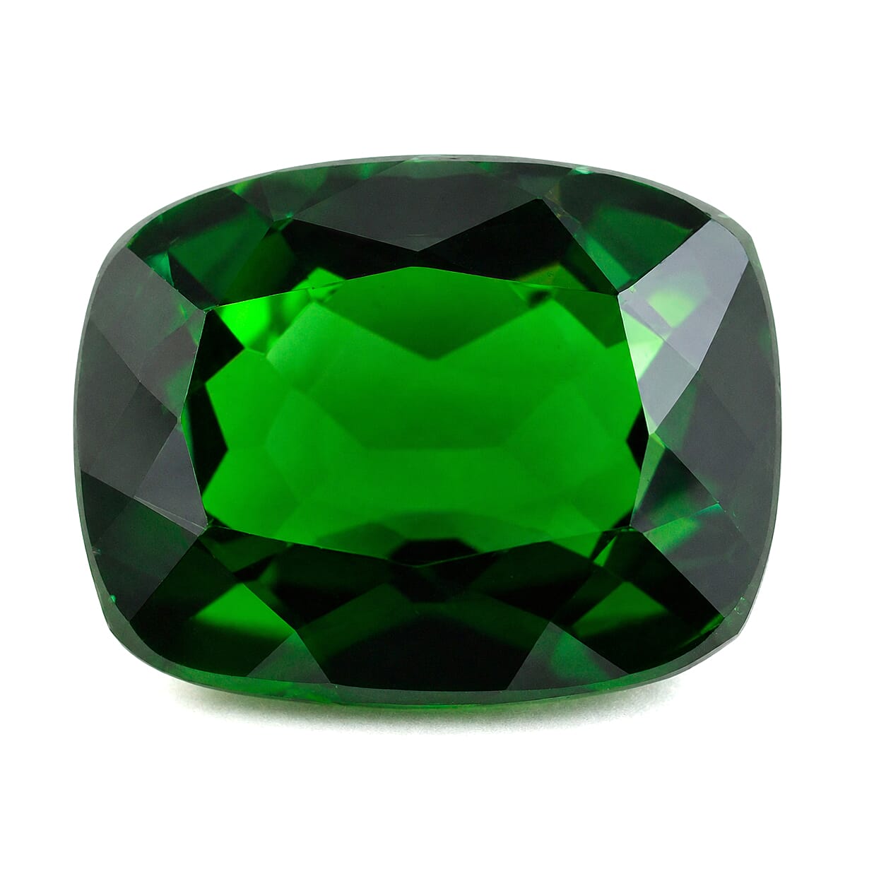 AAAA Chrome Diopside (Cush 9x7 mm) 2.00 ctw