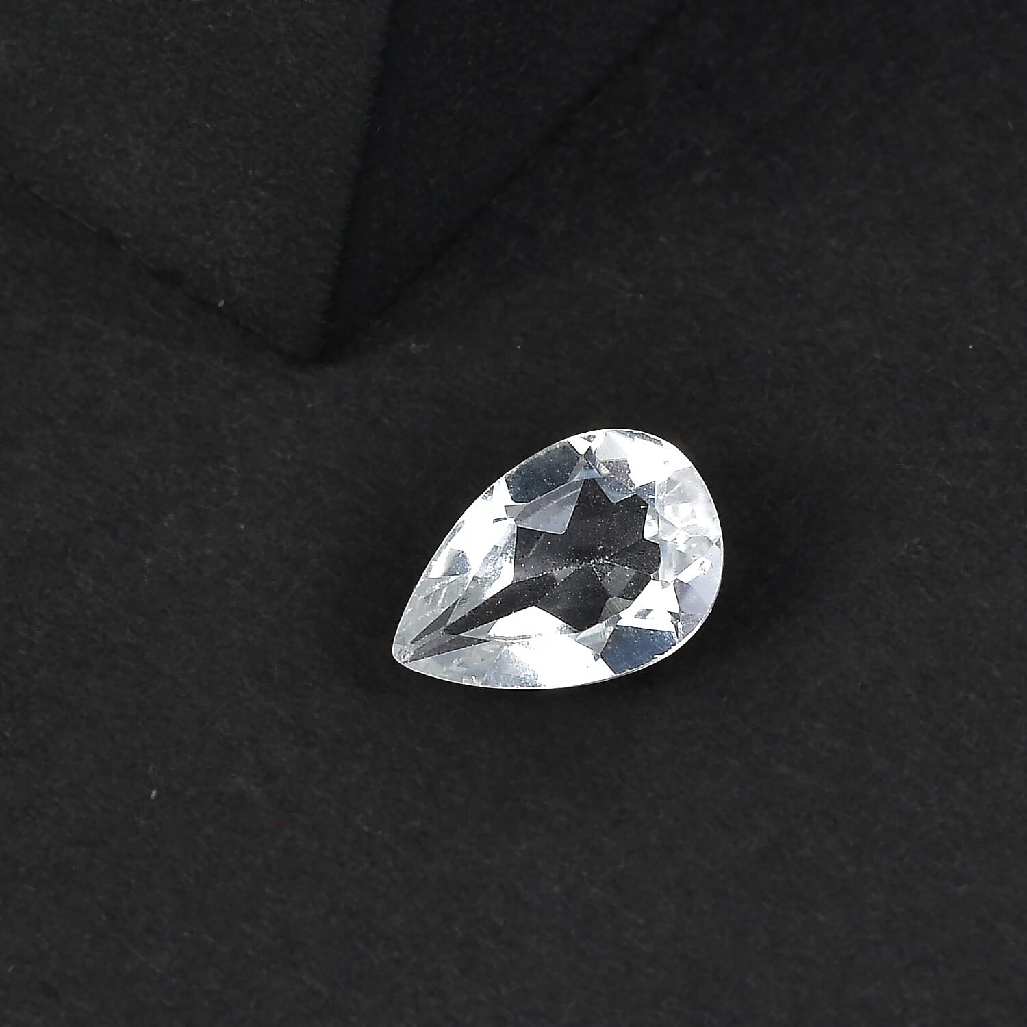 White Topaz (Pear 9x6 mm) 1.22 ctw