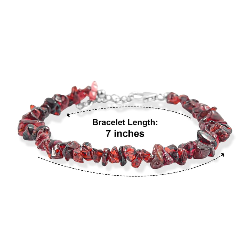 Red Garnet 60.90 ctw Beaded Chips Bracelet in Sterling Silver (7-8In)