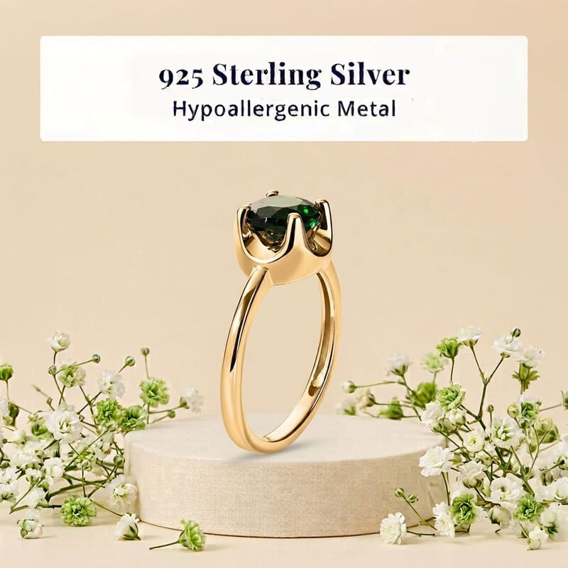 D'Joy Chrome Diopside 1.50 ctw Crown Solitaire Ring in 18K Vermeil Yellow Gold Over Sterling Silver (Size 5.0)
