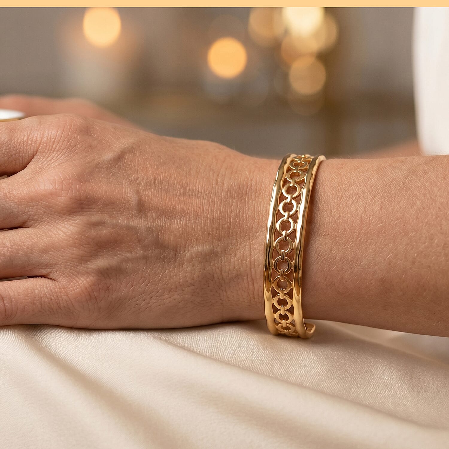 intricate Open Link Cuff Bracelet in Stainless Steel (7.0 In)