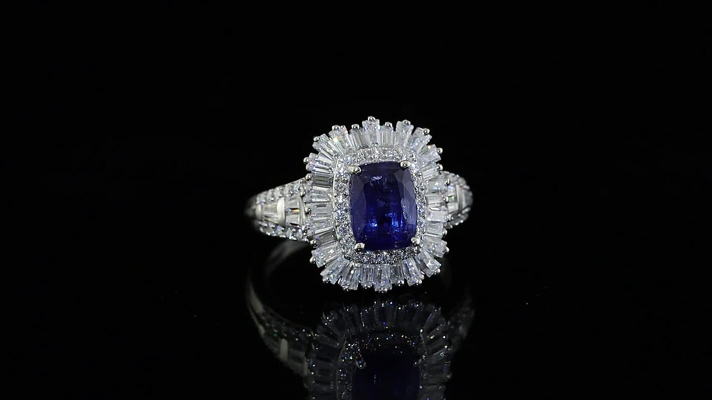 D''Joy AAA Kashmir Kyanite, Moissanite Ring in Rhodium Over Sterling Silver (Size 10.0) 3.30 ctw