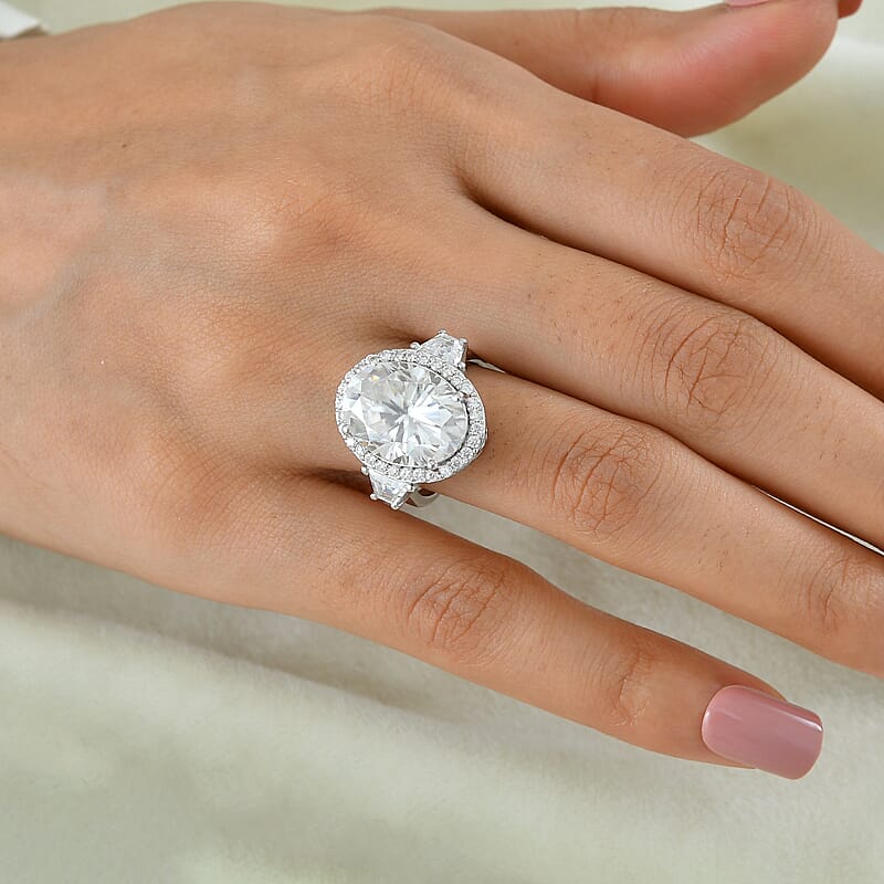 D'Joy Moissanite 10.70 ctw Halo Ring in Rhodium Over Sterling Silver (Size 5.0)