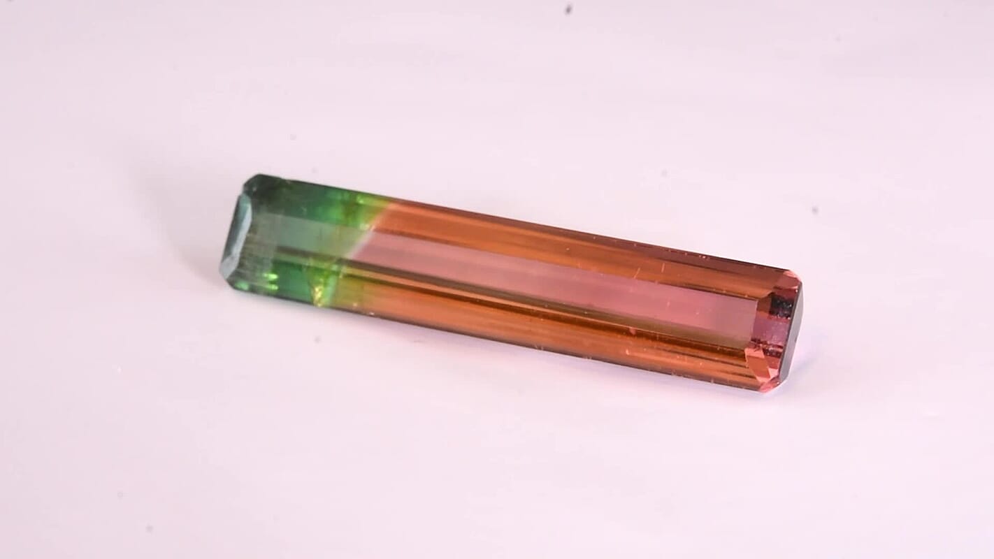 AAA Bi Color Tourmaline (Oct 28.25x5.9 mm) (Del. In 10-12 Days) 7.49 ctw