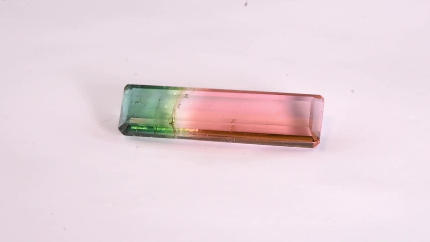 AAA Bi Color Tourmaline (Oct 22.09x6.46 mm) (Del. In 10-12 Days) 5.75 ctw