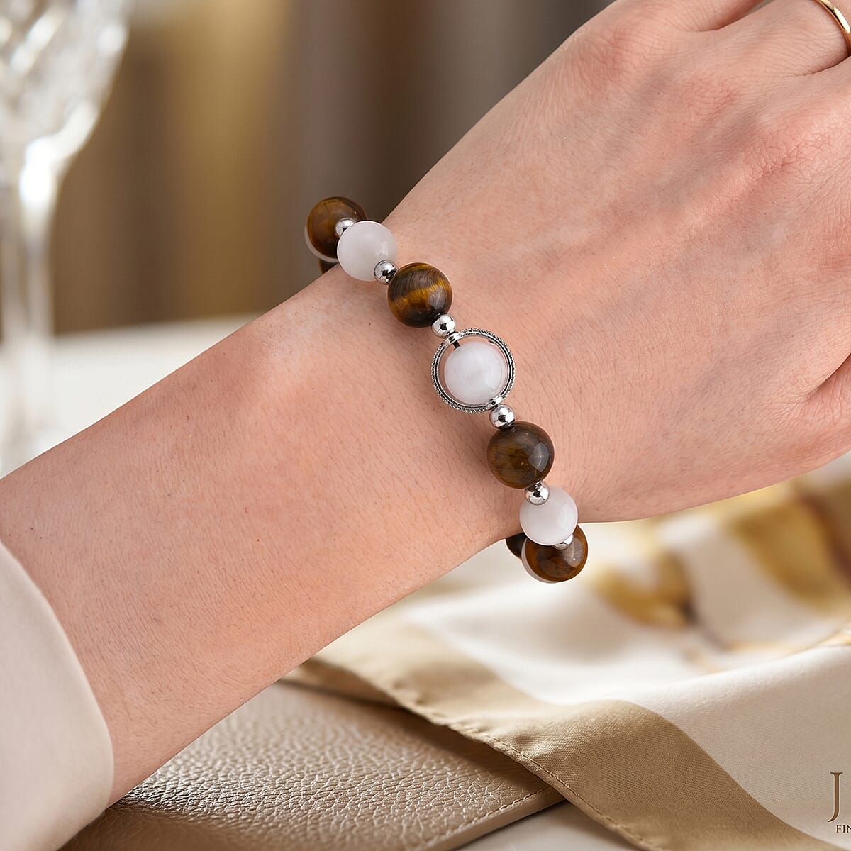 Yellow Tiger Eye and White Cat Eye 70.00 ctw Beaded Bracelet in Silvertone (7-7.5) image number 1