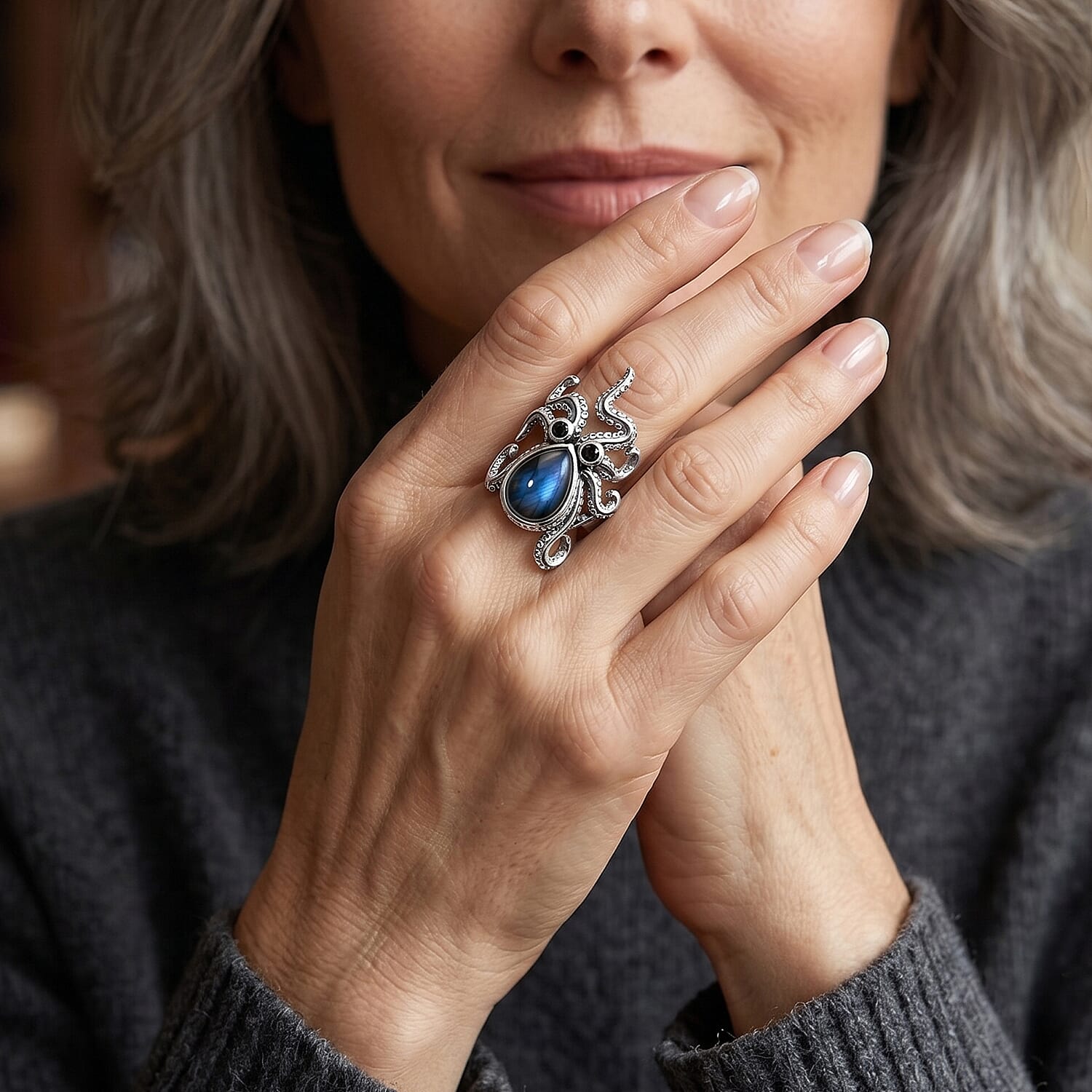 GP Artisan Crafted AAA Malagasy Labradorite and Thai Black Spinel 6.00 ctw Octopus Ring in Sterling Silver (Size 6.0)