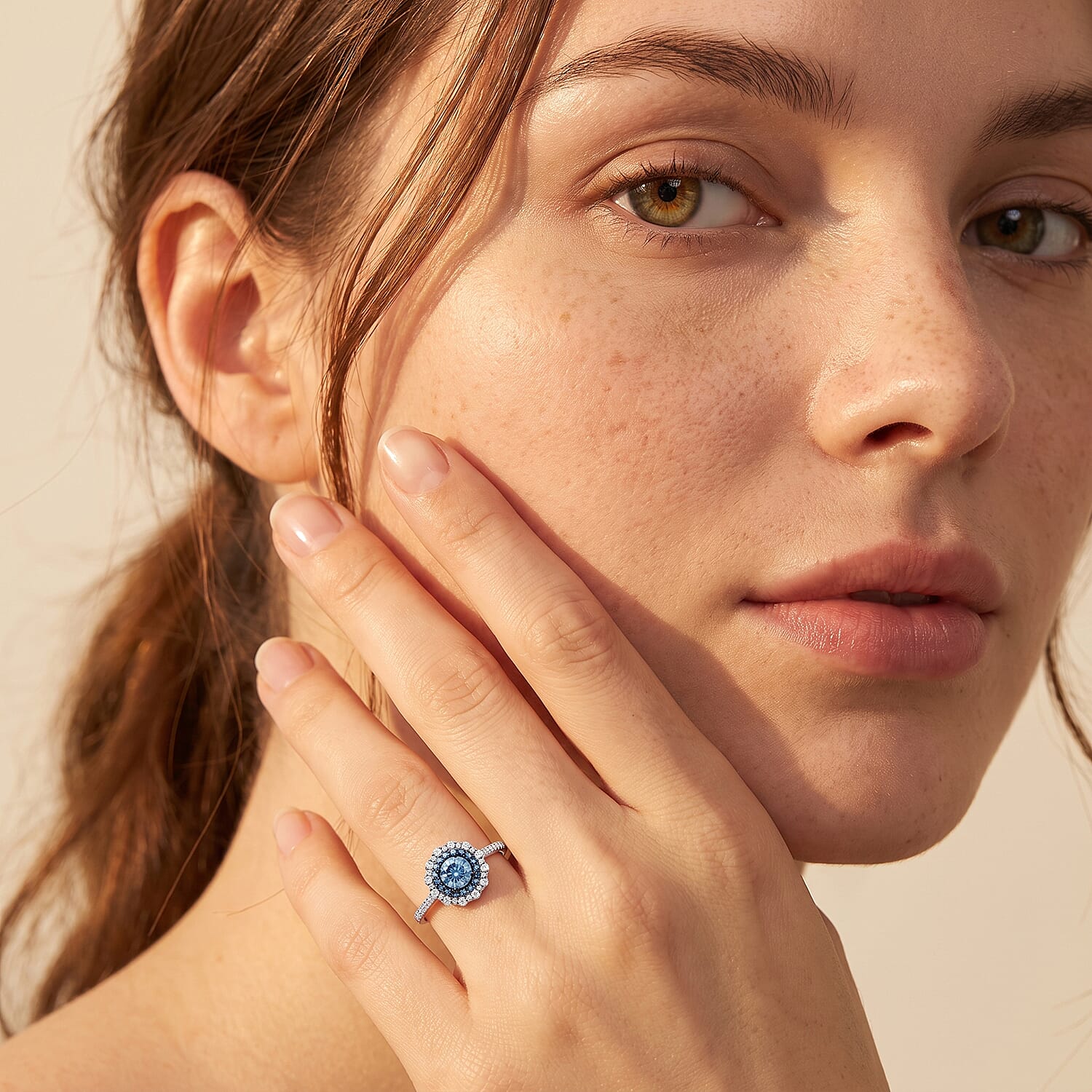 Luxuriant Lab Grown Blue Diamond IR and Lab Grown Diamond SI 1.00 ctw Ring in Rhodium Over Sterling Silver (Size 7.0)