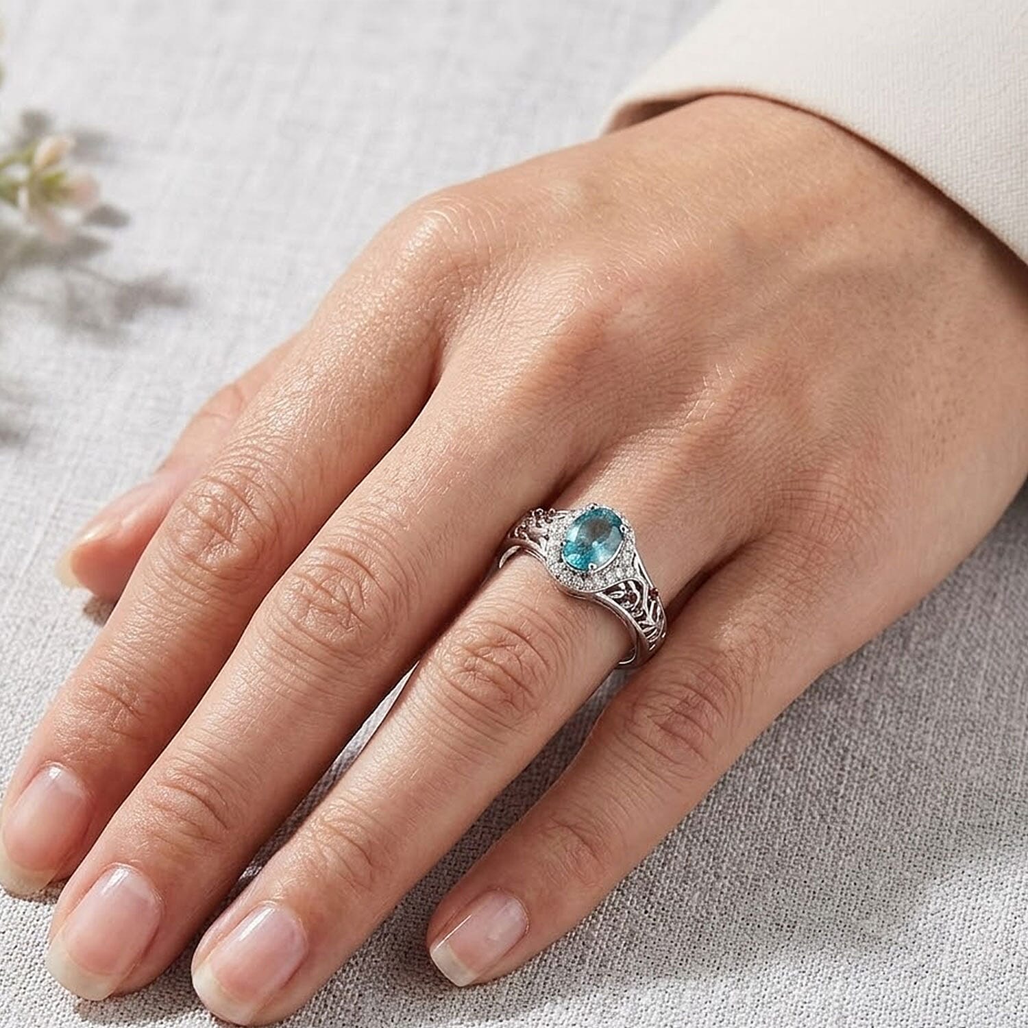 D'Joy Premium Betroka Blue Apatite and Multi Gemstone 1.25 ctw Ocean Flora Ring in Rhodium Over Sterling Silver (Size 5.0)