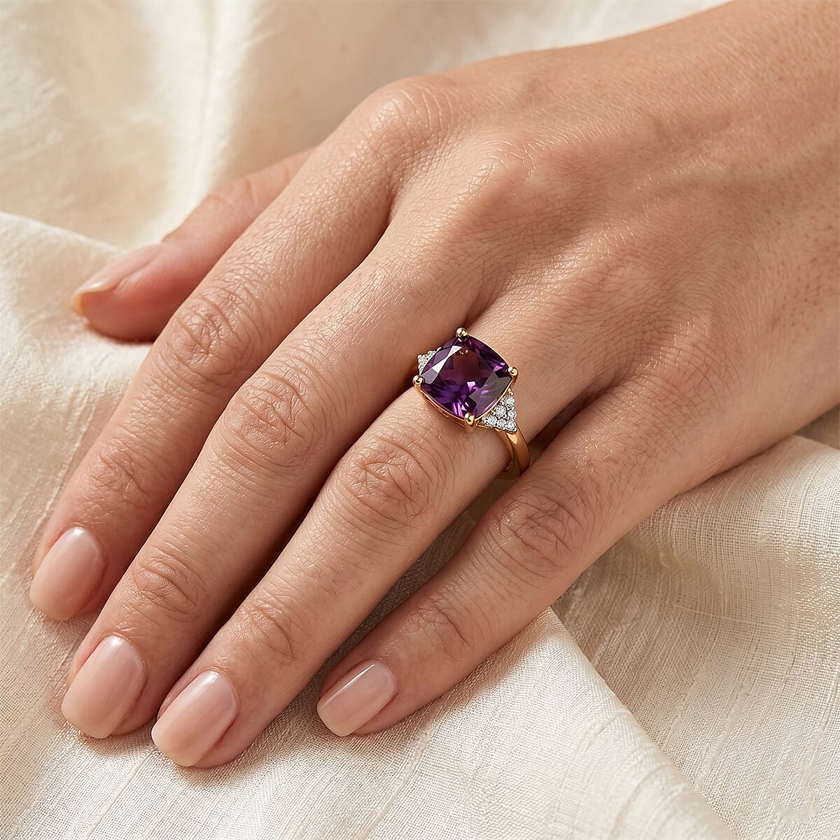 D'Joy Lab Grown Color Change Sapphire and Moissanite 5.50 ctw Ring in 18K Vermeil Yellow Gold Over Sterling Silver (Size 8.5) image number 1