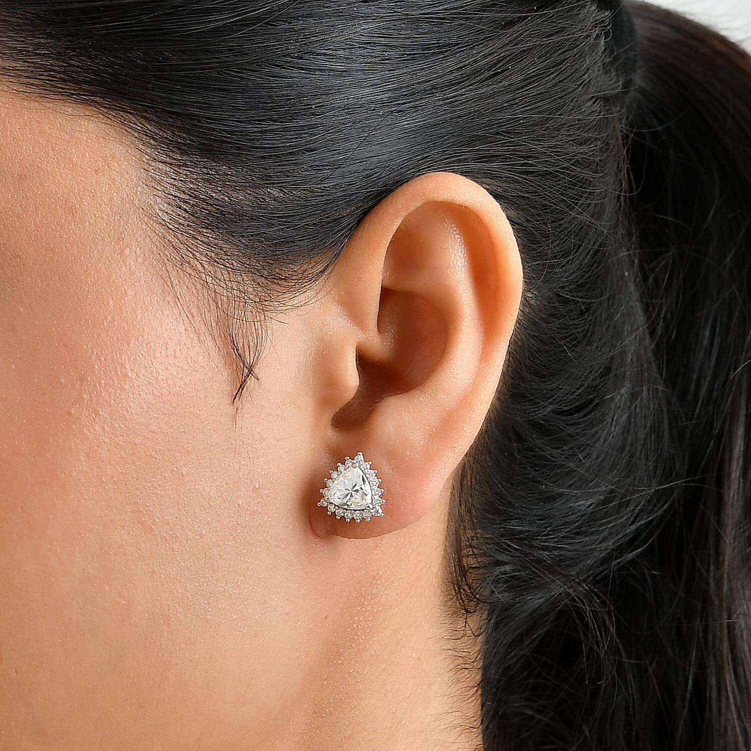EverTrue Moissanite 2.85 ctw Cluster Earrings in Platinum Bond