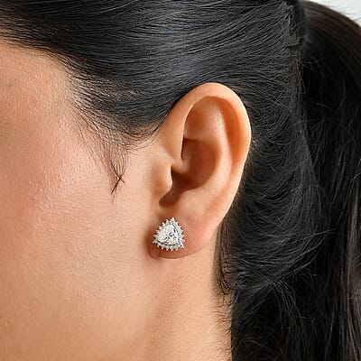 EverTrue Moissanite 2.85 ctw Cluster Earrings in Platinum Bond