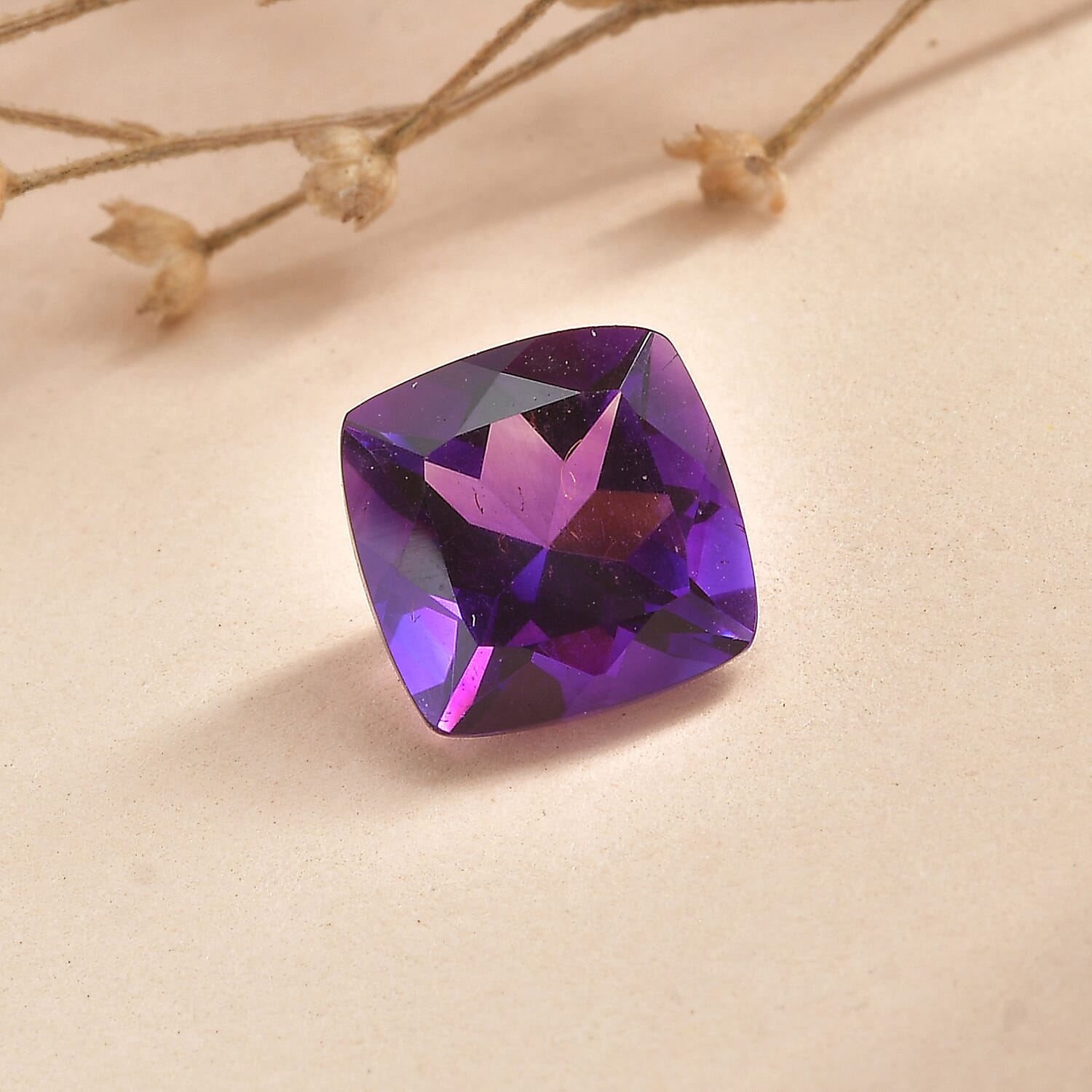 AAA Moroccan Amethyst (Cush 8x8 mm) 2.02 ctw
