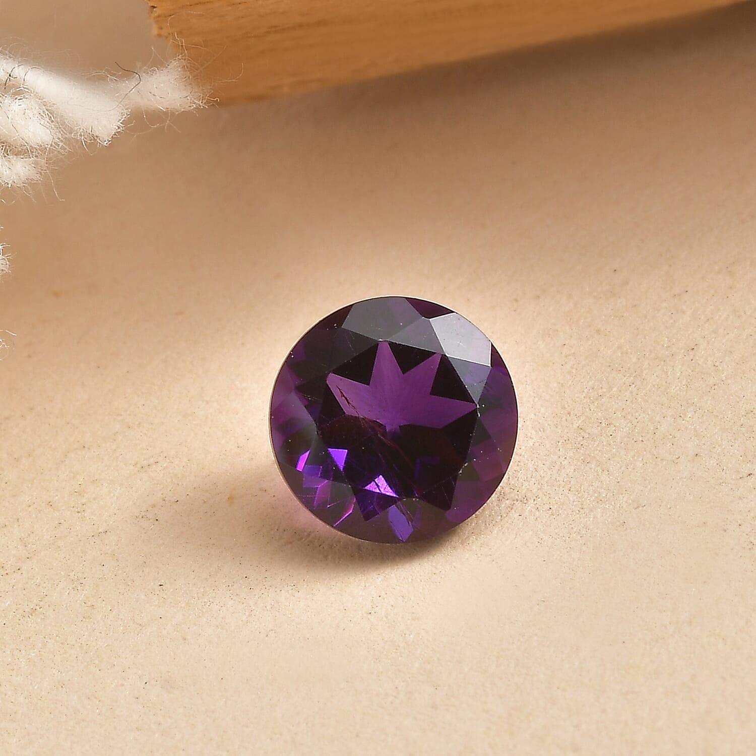 AAA Moroccan Amethyst (Rnd 6 mm) 0.64 ctw