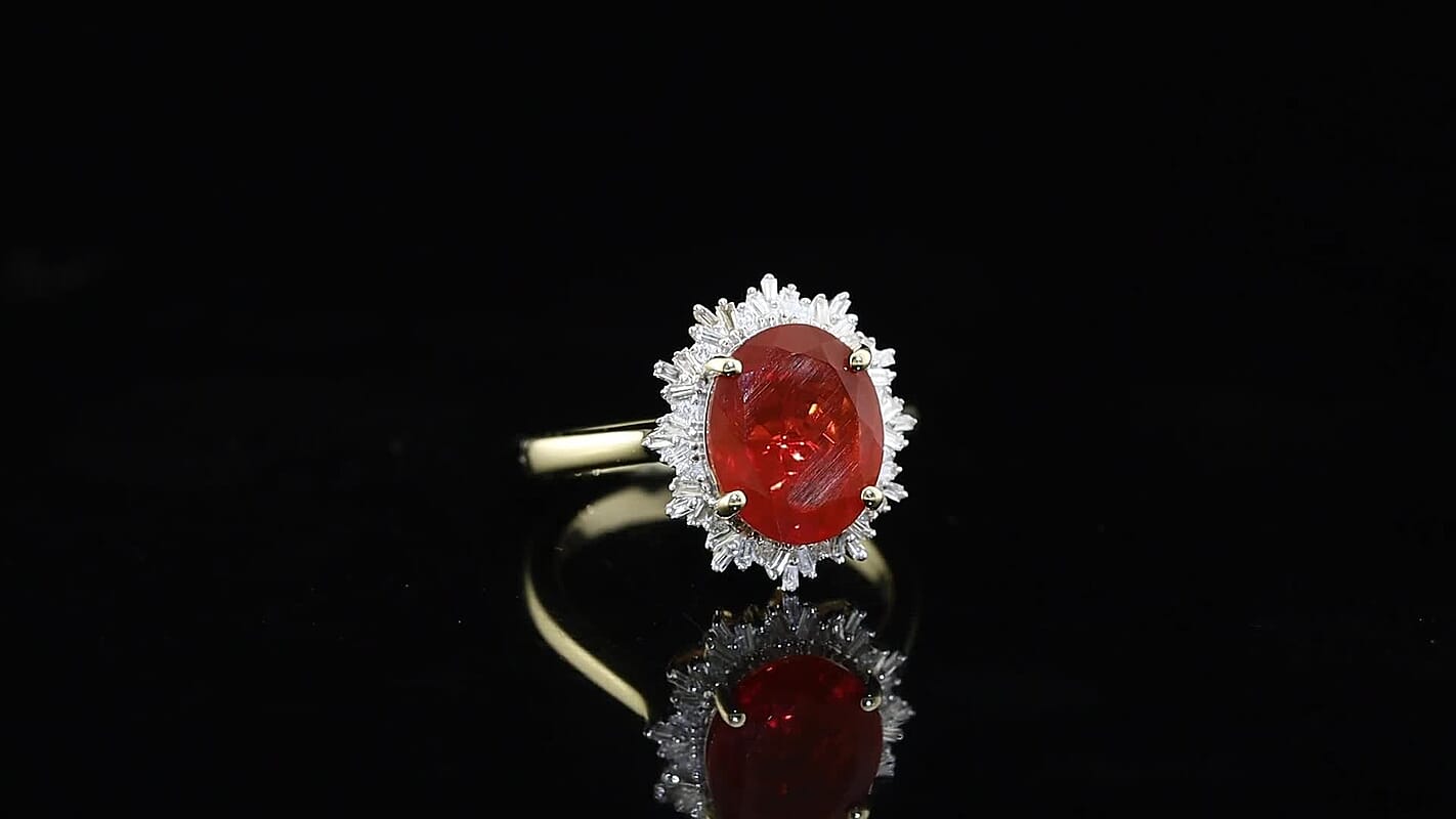 Luxoro 10K Yellow Gold Mexican Cherry Fire Opal, Diamond (I2) (0.25 cts) Crimson Starburst Ring (Size 6.0) 2.65 ctw