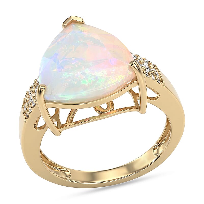 Luxoro AAA Ethiopian Welo Opal and Diamond I2 5.70 ctw Trillion Glow Ring in 10K Yellow Gold (Size  5.0)