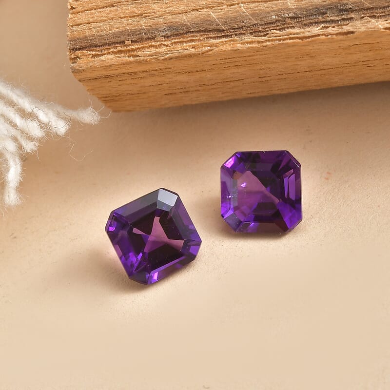 AA African Amethyst Set of 2 (Oct 6x6 mm) 1.74 ctw