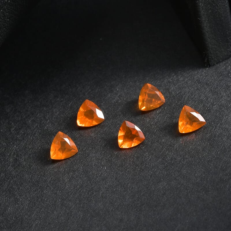 AA Fire Opal Set of 5 (Trl 4 mm) 0.71 ctw