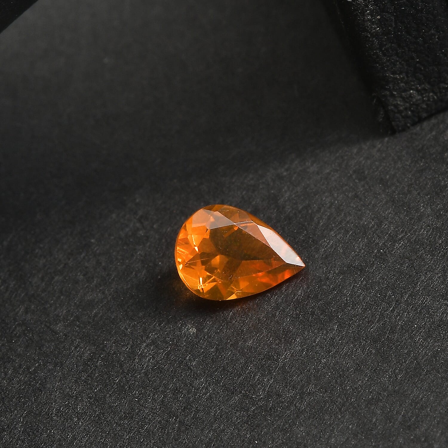 Fire Opal (Pear 7x5 mm) 0.44 ctw