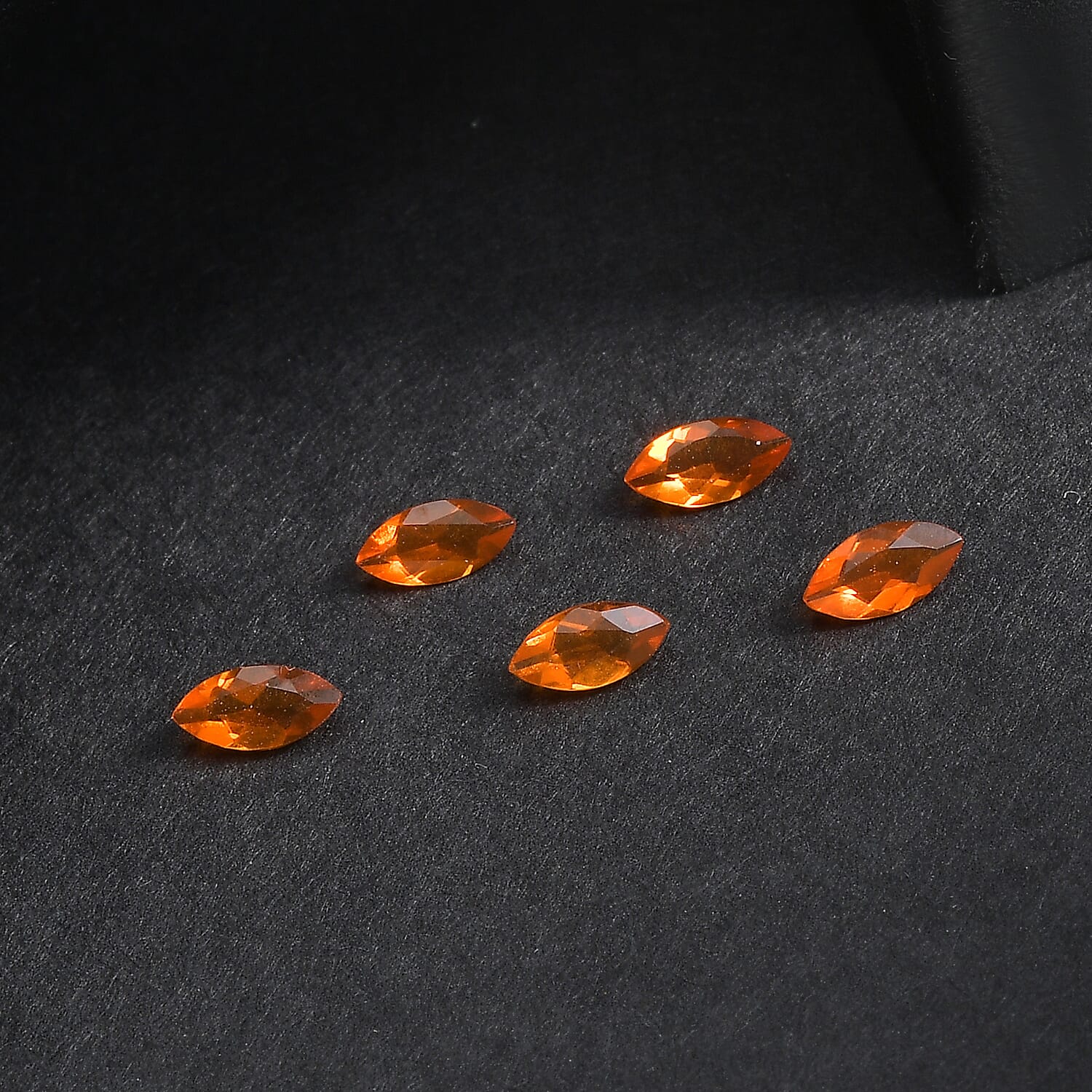 AA Fire Opal Set of 5 (Mrq 5x2.5 mm) 0.41 ctw