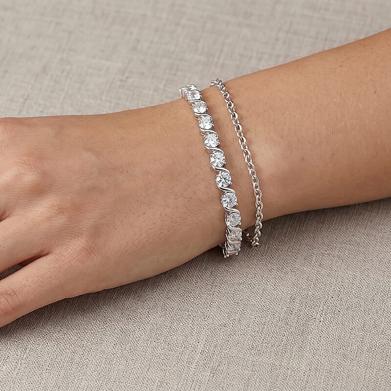 Luxuriant Lab Grown Diamond SI 4.40 ctw Bracelet in Sterling Silver (6.50 In)