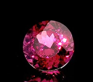 Portuguese Cut AAAA Usambara Color Change Garnet (Rnd 7 mm) 1.50 ctw