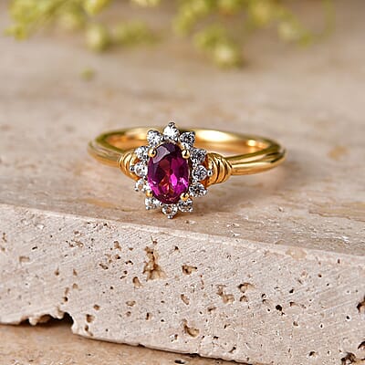 D'Joy AAA Radiant Ember Garnet and White Zircon 0.85 ctw Ring in 18K Yellow Gold Over Sterling Silver (Size 9.0)