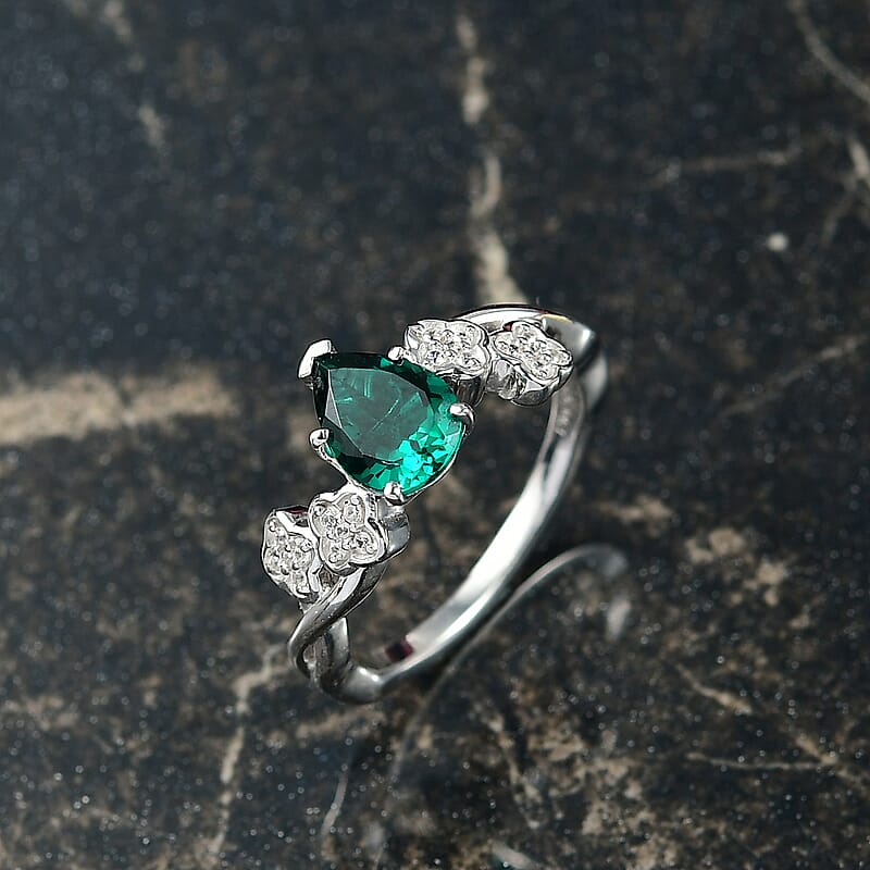 D'Joy Lab Grown Emerald and White Zircon 1.20 ctw Ring in Rhodium Over Sterling Silver (Size 8.5)
